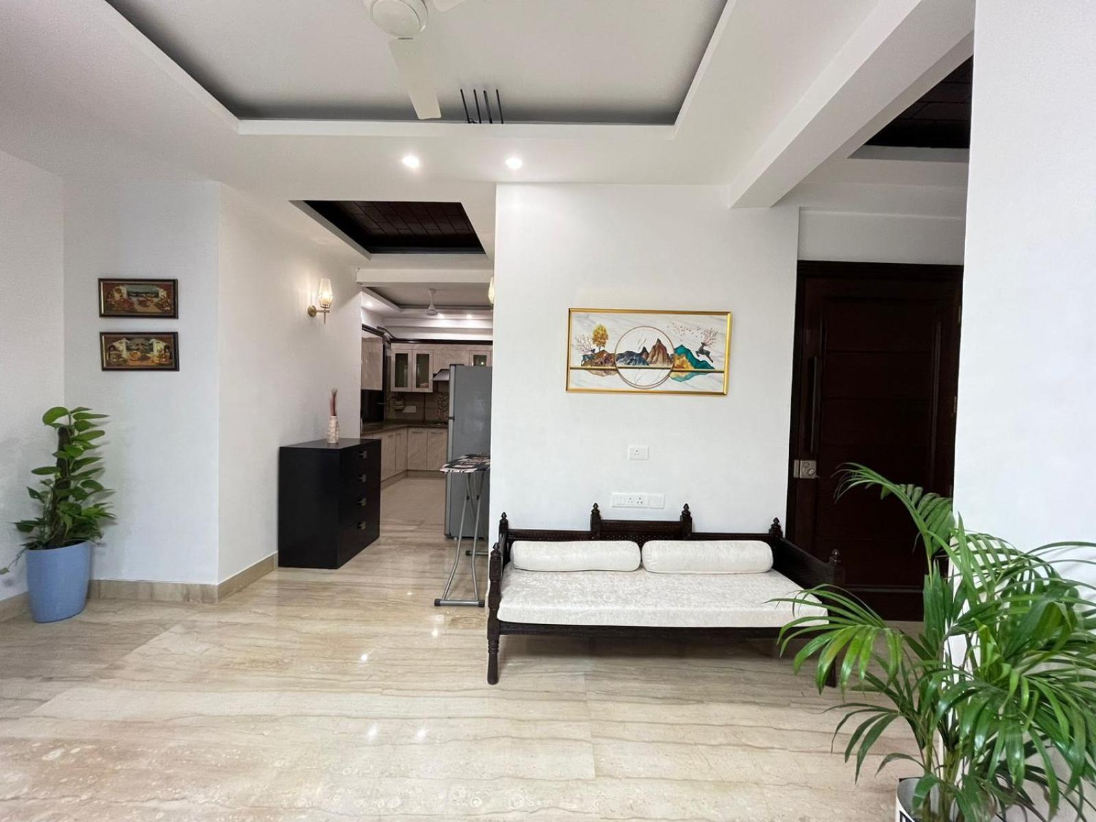 Bedchambers Serviced Apartments South Extension 뉴델리 외부 사진