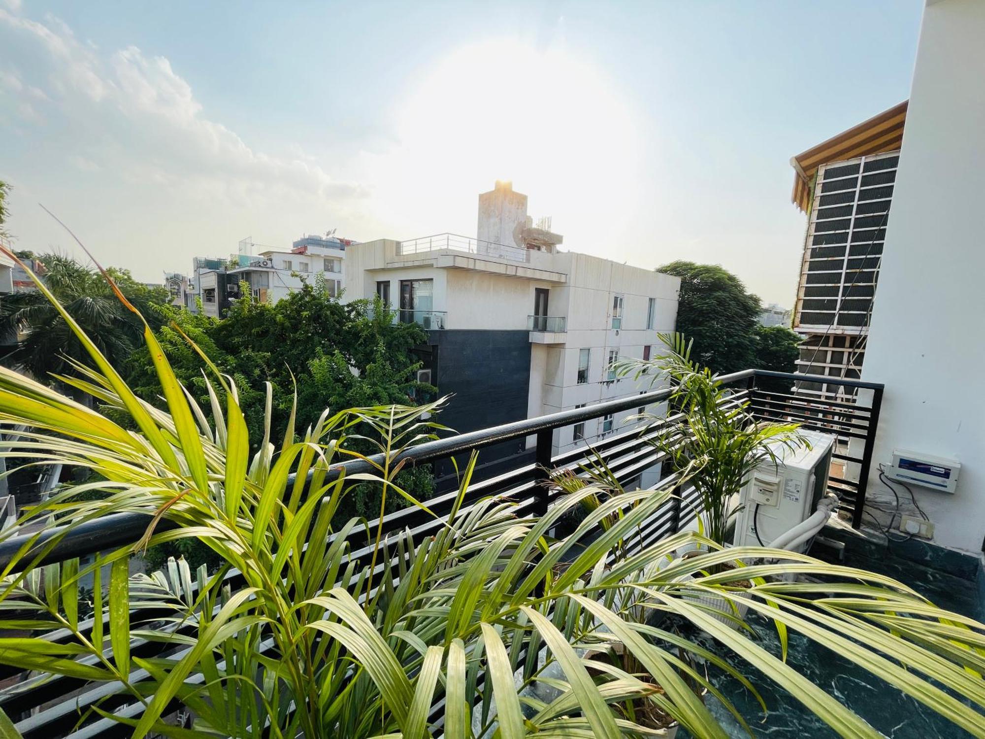 Bedchambers Serviced Apartments South Extension 뉴델리 외부 사진